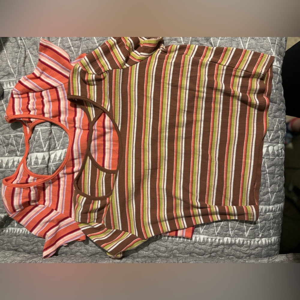 SO cropped tshirt bundle.